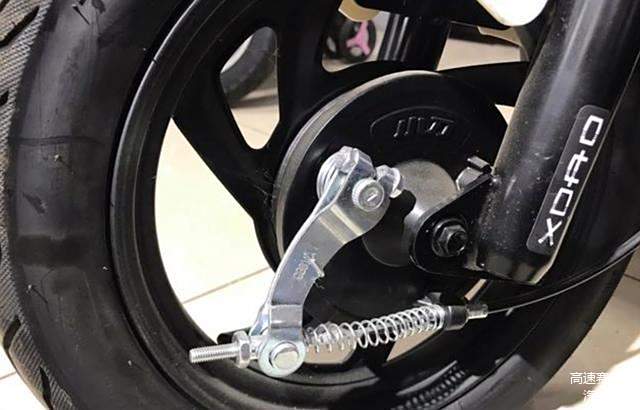 电动鼓刹和碟刹哪个好_电动车鼓刹图片_什么是鼓刹电机