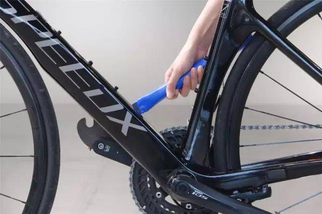 自行车碳纤维座管_碳座管对骑行_碳架骑行台