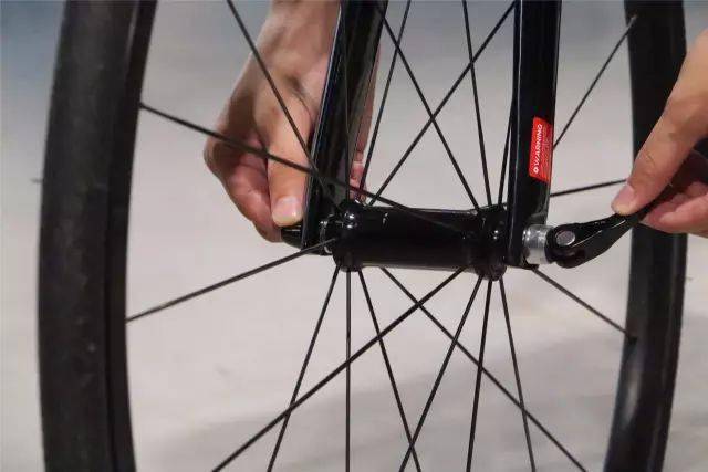 自行车碳纤维座管_碳架骑行台_碳座管对骑行