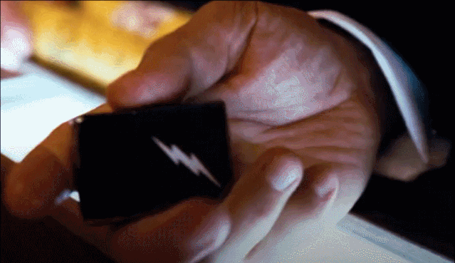 半岛·BOB官方网站 为什么 70% 的 Zippo 打火机，都卖给了不抽烟的姑娘？