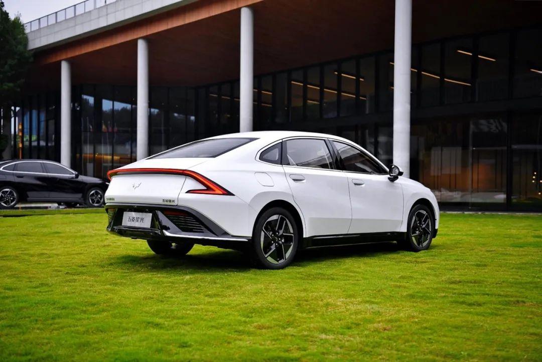 车载智能网联_智能网联车机娱乐终端_智能车机怎么联网