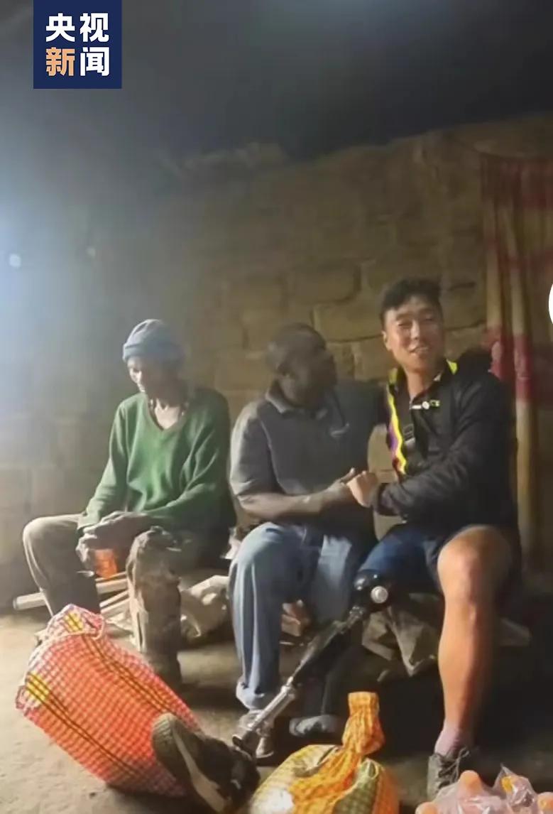 辽宁省残疾人自行车运动员_2021年残疾人自行车全运会_残奥会自行车运动员哪里残疾