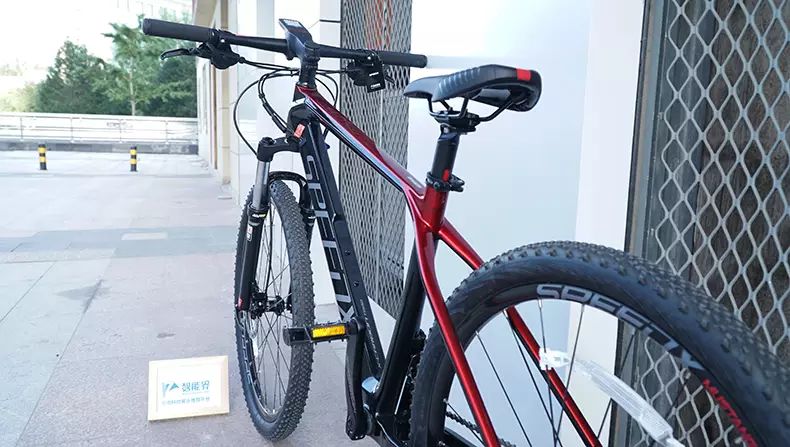 山地车肩控和线控图解_山地车前叉肩控还是线控_山地车前叉线控和肩控的区别