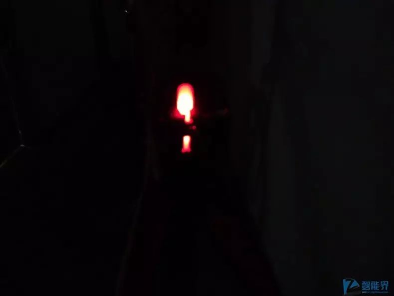 山地车前叉肩控还是线控_山地车前叉线控和肩控的区别_山地车肩控和线控图解