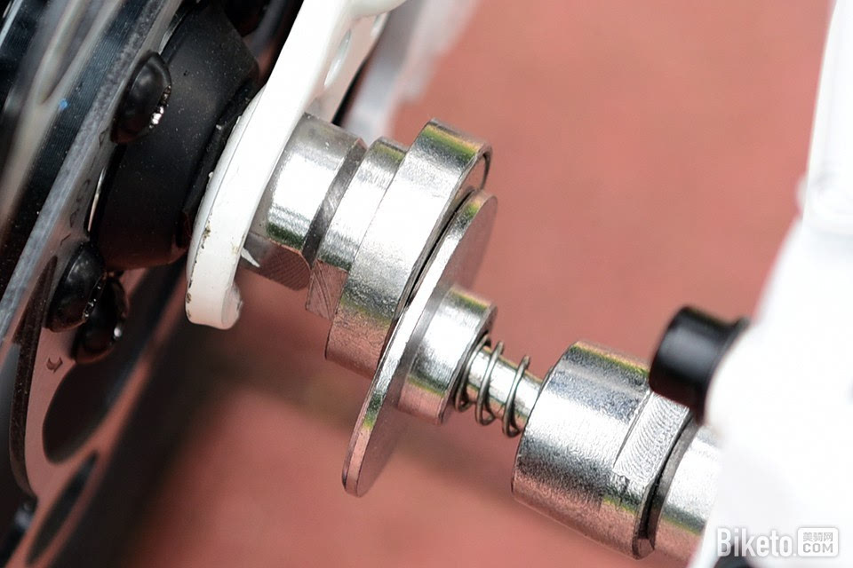 欧亚马折叠自行车哪款最经典_欧亚马折叠车怎么样_欧亚马折叠视频