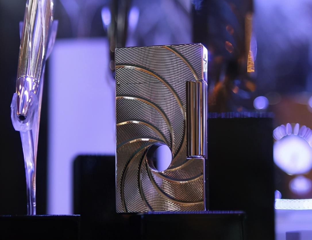 zippo品牌_品牌自拍杆前十名_品牌自拍杆排行榜