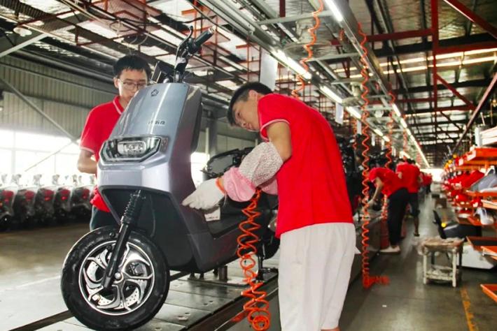 星空·体育中国官方网 电动车用啥电池好？十大“品牌榜”来了，看看各品牌都是什么排名