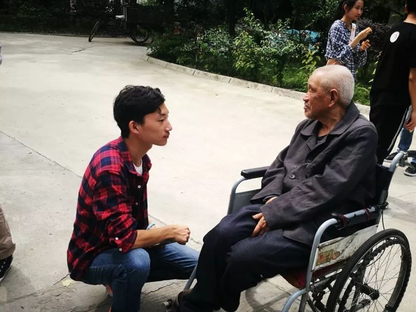 恩智浦智能车大赛规则_恩智浦智能车大赛_恩智浦智能车大赛赛车图片