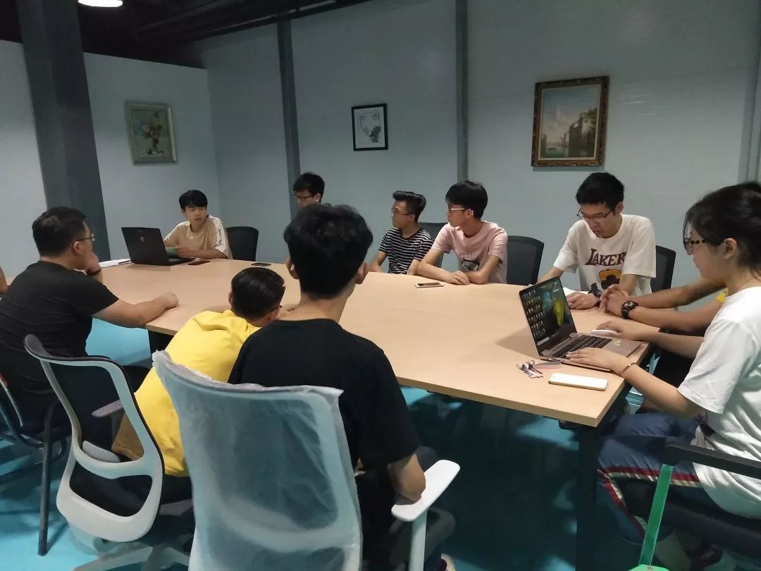 恩智浦智能车大赛规则_恩智浦智能车大赛赛车图片_恩智浦智能车大赛