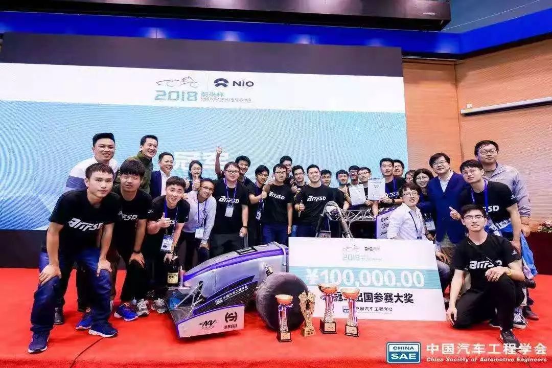 恩智浦智能车大赛赛车图片_浦赛红事件_恩智浦智能车大赛