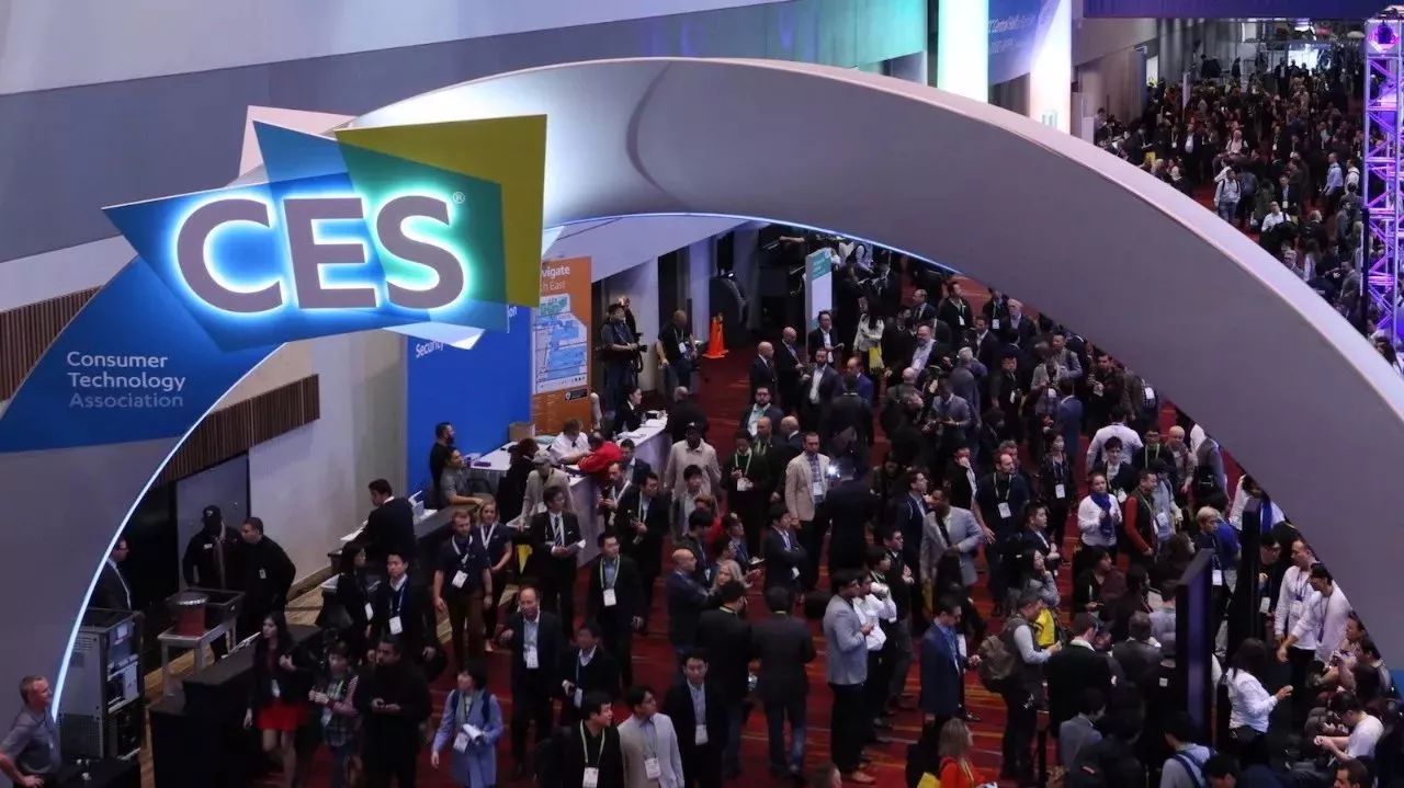 半岛·体育中国官方网 从CES看2018创新趋势，那些您熟悉的黑科技全都成真了