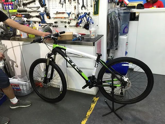 大行骑行p8长途_骑行大行折叠自行车_大行sp8骑行