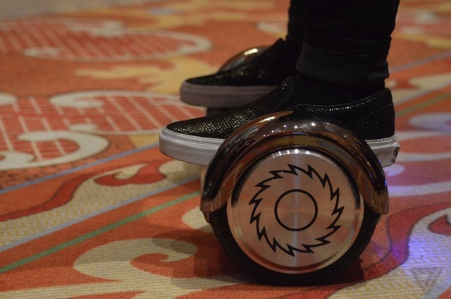 智能双轮平衡电动车_两轮平衡智能车有哪些_两轮平衡智能车