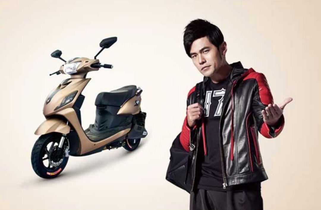 绿能电动车宣传片_绿能最新电动车代言人_绿能电动车创始人