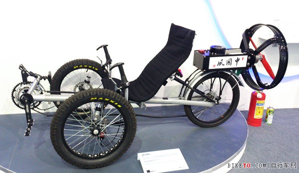 “中国风”风动三轮躺车