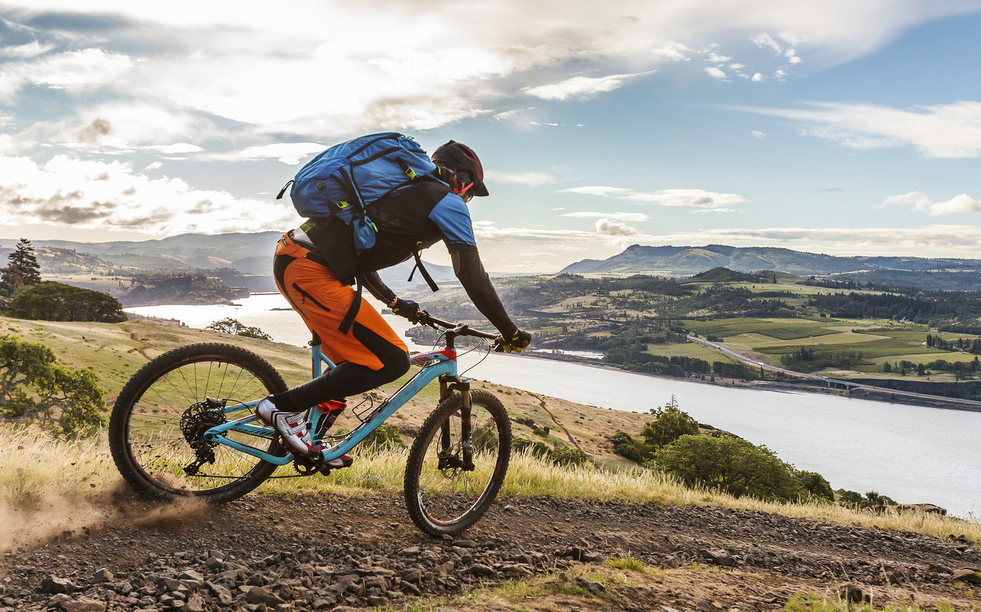 半岛·体育网站平台登陆 骑行「鄙视链」：通勤、川藏和参数大神