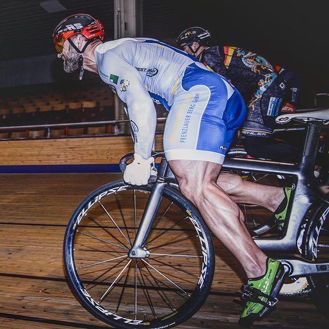 自行车运动员的身体条件_自行车运动员的身材_自行车运动员 身材