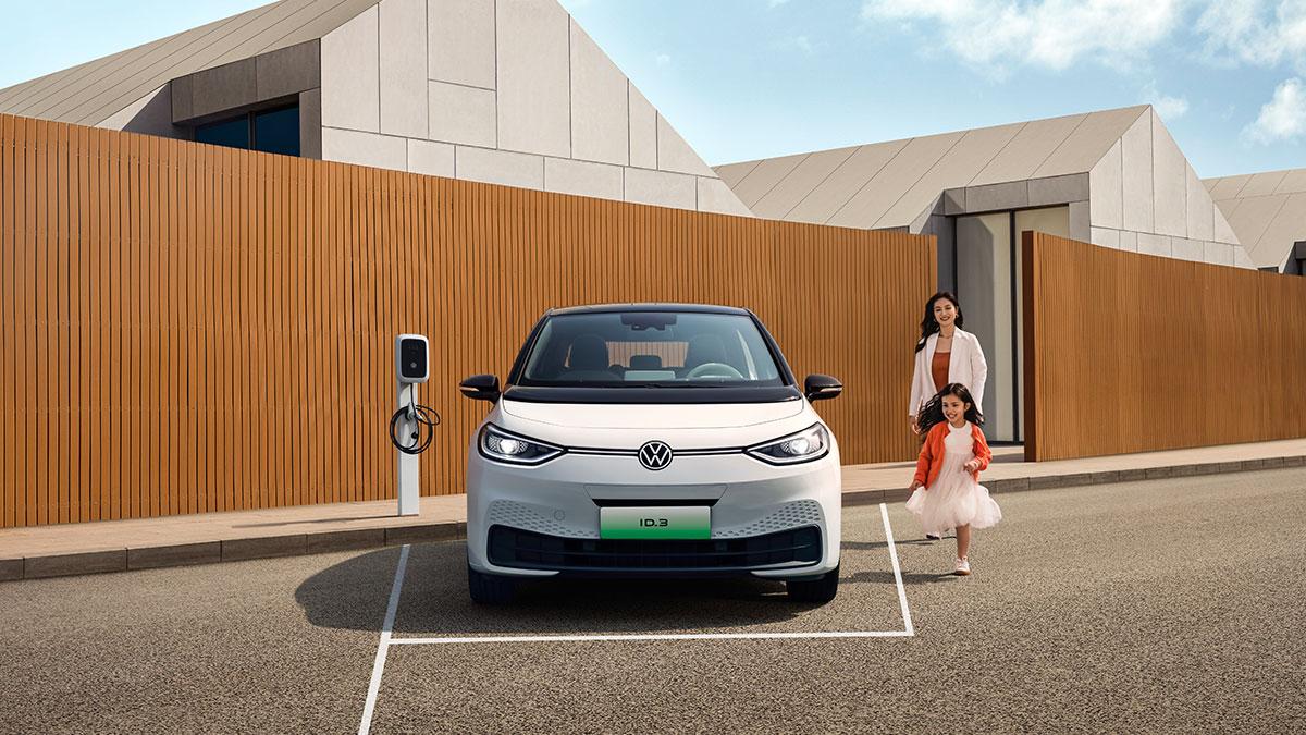 绿能电动车宣传片_绿能最新电动车代言人_绿能电动车代言人是谁