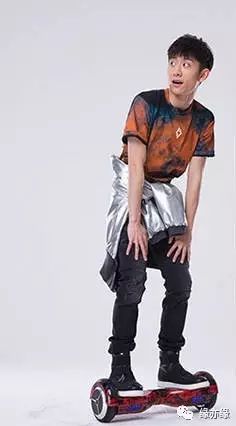 智能平衡车特征_智能平衡小车原理_智能平衡小车的研究意义