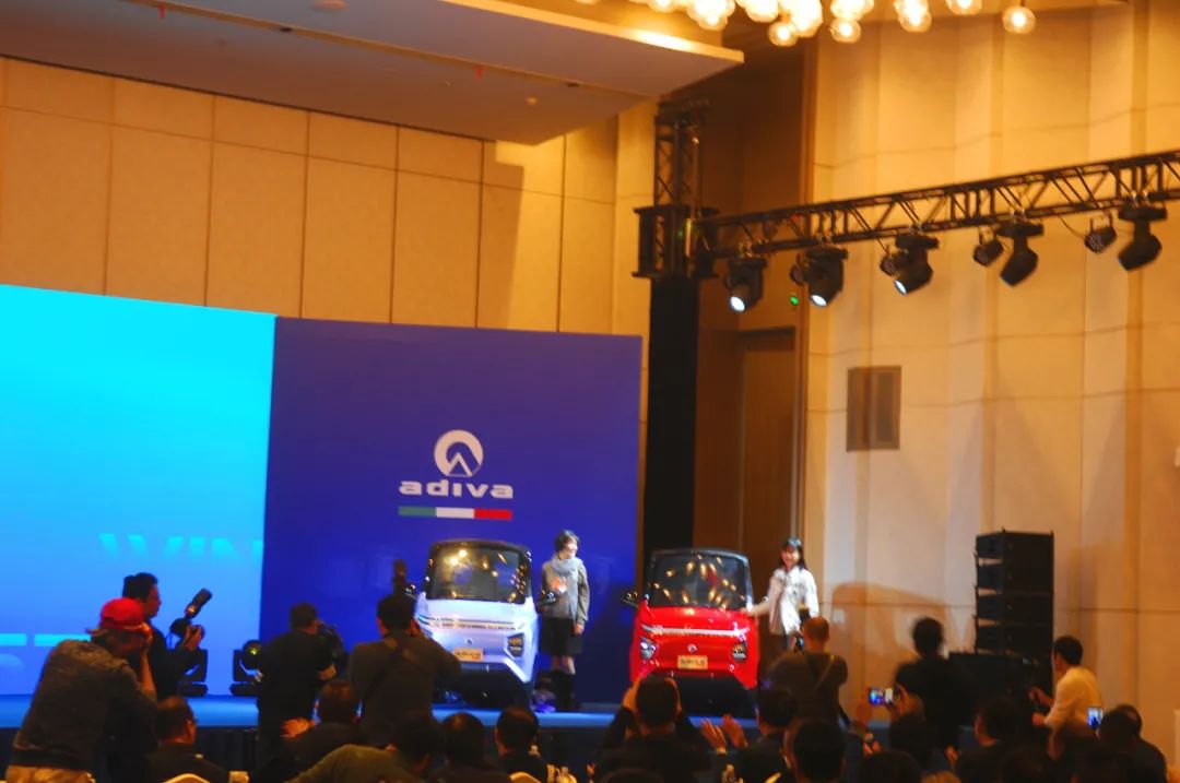 两轮平衡智能车图片_两轮自平衡智能车_两轮平衡智能车有哪些