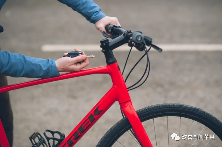自行车前叉安装_自行车安装前叉步骤_自行车前叉安装视频教程