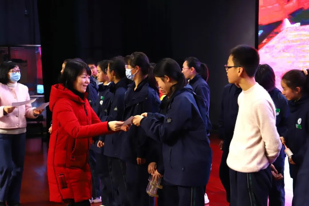 火龙卷实验_火龙卷实验视频_火龙卷实验报告