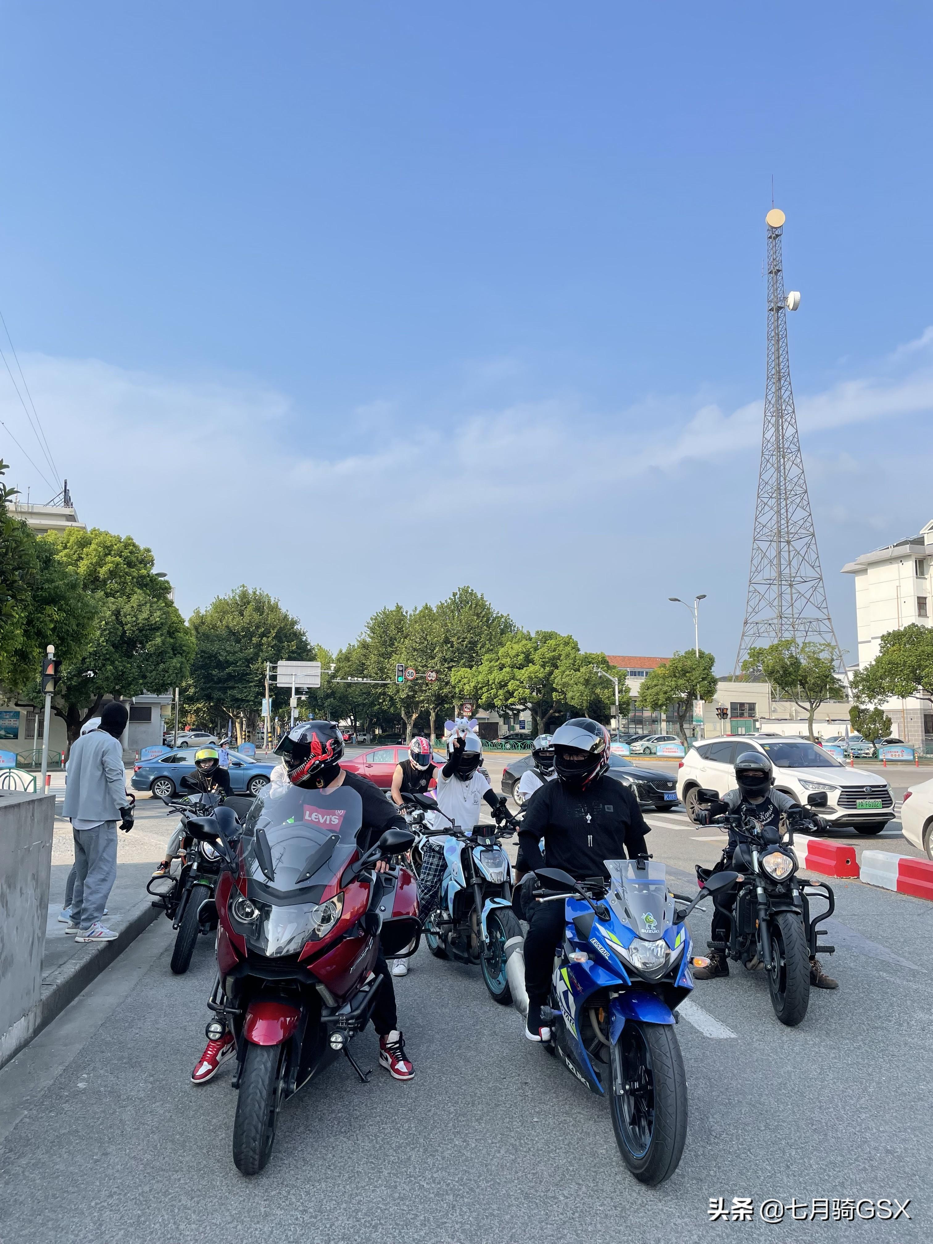 半岛·综合体育官网入口 骑小小R的Sev7en