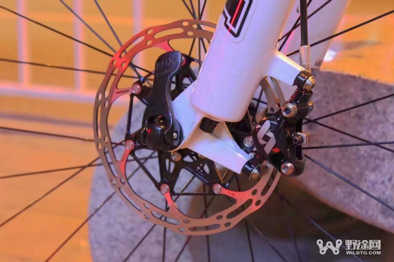 新手教室 | 山地自行车的避震前叉该怎么选?