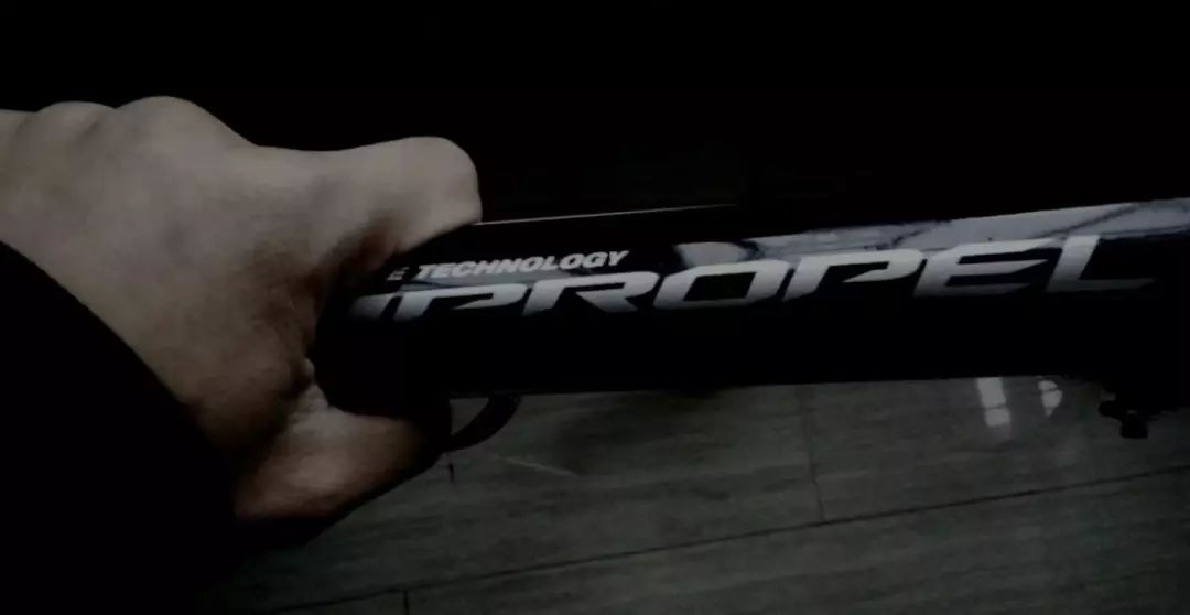 刹车线管帽怎么拆_刹车线管帽和变速线管帽_刹车线管帽