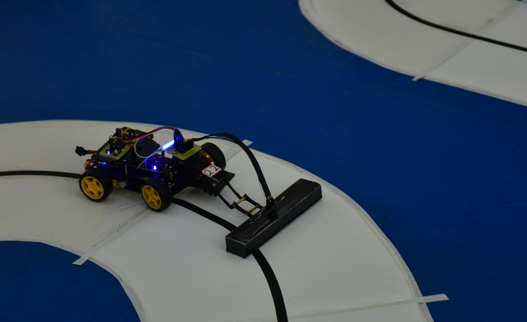 智浦杯智能车比赛怎么准备_恩智浦智能车大赛报名_大学智能车竞赛含金量