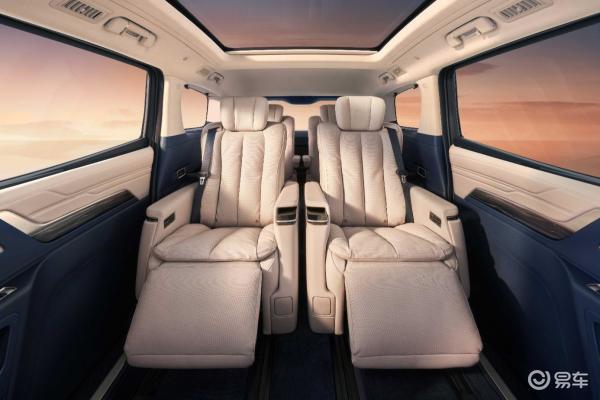 掌控车评_豪车智能掌控_汽车智能掌控系统有没有用