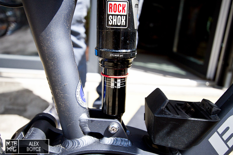 发挥最大潜能 避震预压设置