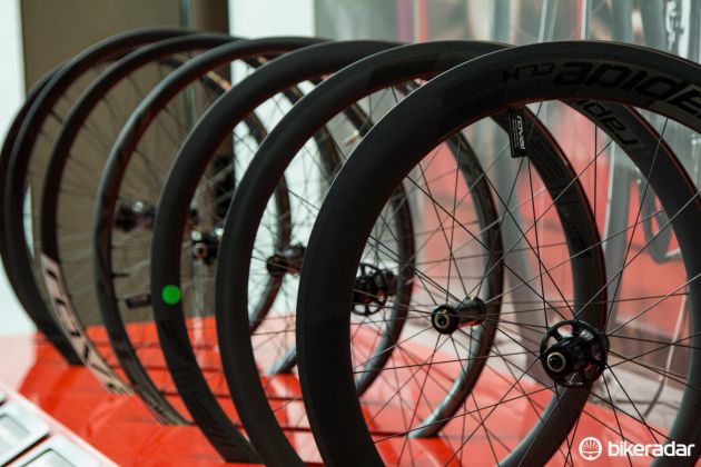 公路轮组买方指南——献给那些准备升级轮组的新手