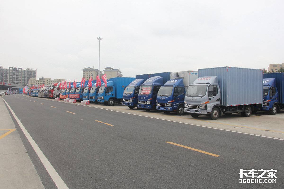 在线评估二手车_收车评估二手车_二手评估车