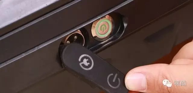 智能双轮电动平衡车_智能双轮平衡电动车操作_双轮电动平衡车介绍