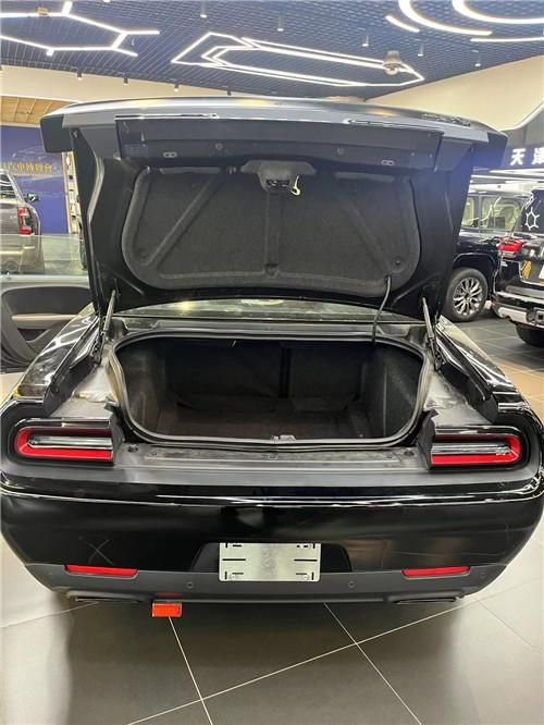 17款道奇挑战者地狱猫_道奇地狱猫挑战者区别_道奇地狱猫挑战者多少钱