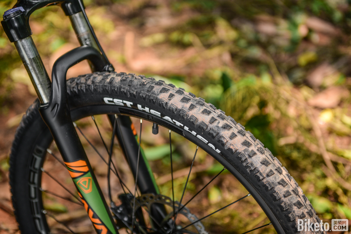 山地车线控锁死不回弹了_山地车控车技巧_山地车线控