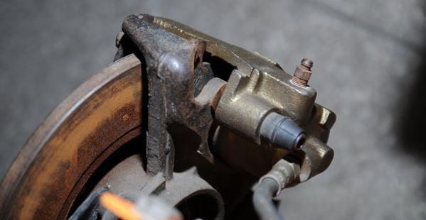 汽车改装知识大讲堂---刹车系统-有驾