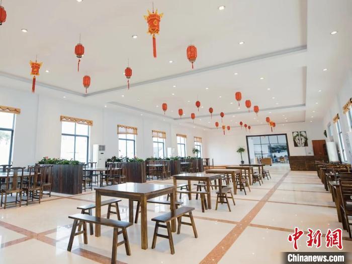 半岛·BOB官方网站 解码海派“新乡村”：机场盘活浦东祝桥资源 产业联动摸索发展新思路