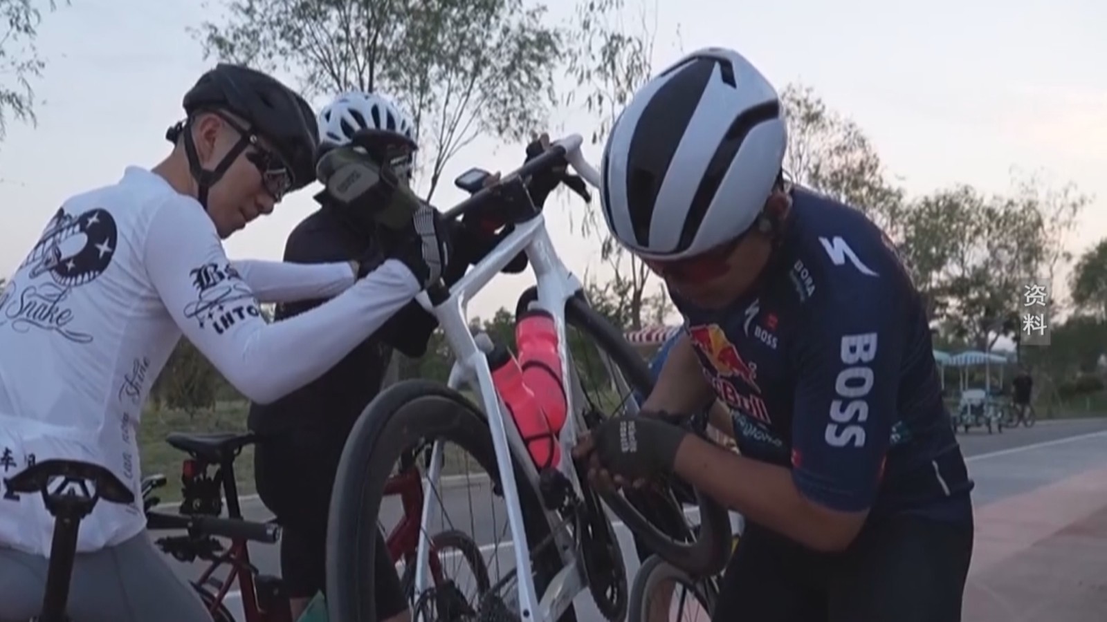 有氧运动怎么练习山地车_有氧运动怎么练习山地车_有氧运动怎么练习山地车