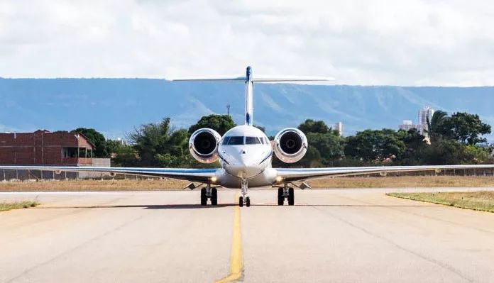 庞巴迪公务机价格_庞巴迪最好的公务飞机_庞巴迪公务机比不过湾流吗