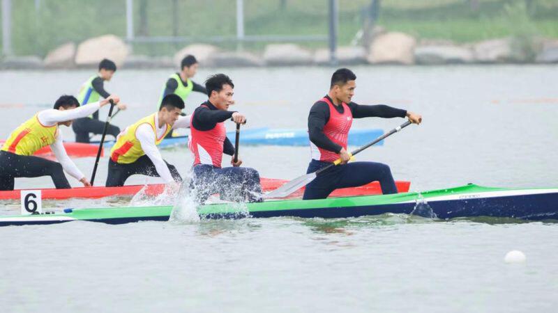 自行车运动员训练视频_女自行车运动员_女子自行车运动