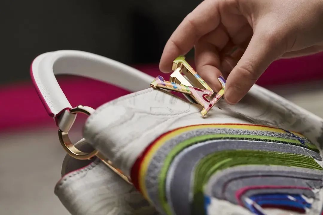 庞巴迪挑战者最新款_庞巴迪挑战者350参数_庞巴迪挑战者650百科