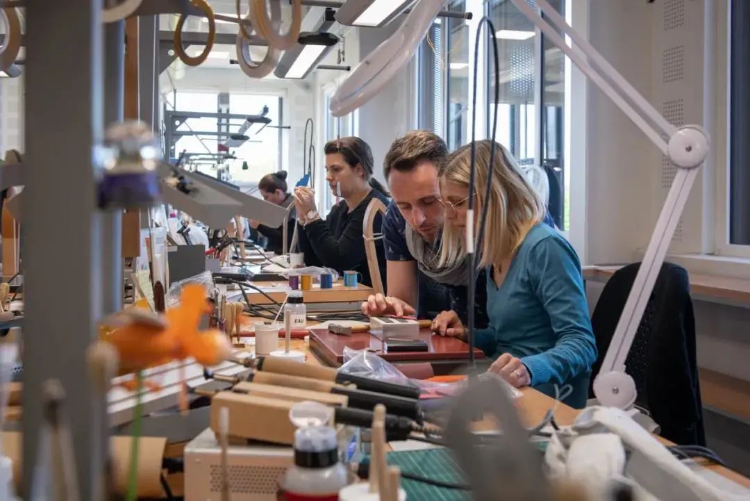 庞巴迪挑战者最新款_庞巴迪挑战者350参数_庞巴迪挑战者650百科