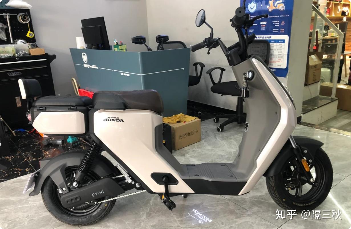 绿源电动车广告视频_绿源电动车广告_绿源电动车电视广告