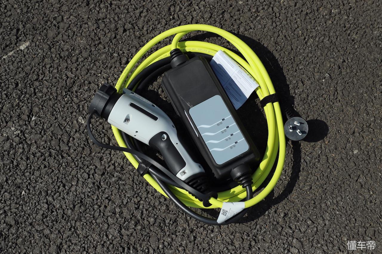 新5系智能车钥匙_智能汽车钥匙_智能车钥匙多少钱一把