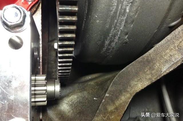 发动机飞轮的作用_飞轮发动机的另外名字_飞轮发动机作用是什么