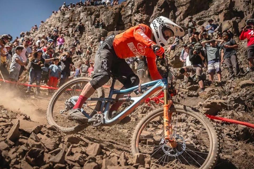 前后避震山地车_山地前后避震车图片_山地前后避震车型图片