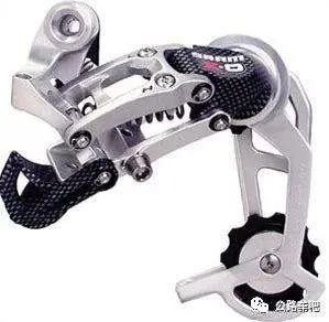 山地车锁叉和不锁叉区别_山地车前叉锁死失灵_山地车锁叉