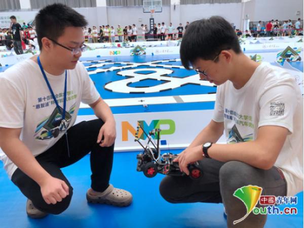 恩智浦智能车大赛报道_恩智浦智能车大赛赛车图片_恩智浦智能车大赛官网